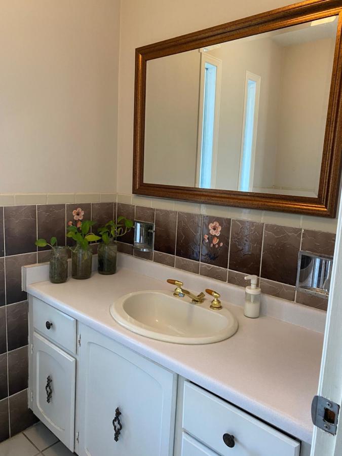 Comfort Rooms Near Toronto Airport Μισισάουγκα Εξωτερικό φωτογραφία