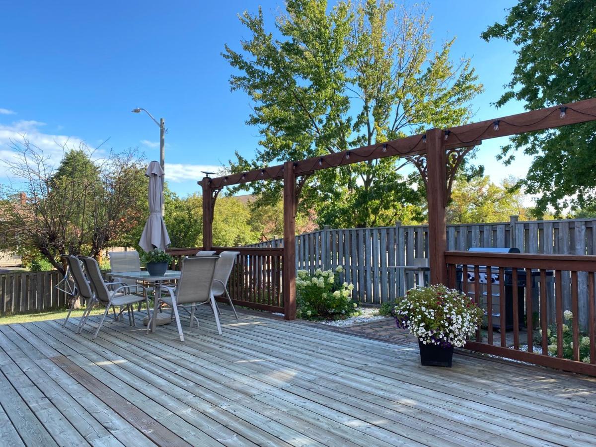 Comfort Rooms Near Toronto Airport Μισισάουγκα Εξωτερικό φωτογραφία