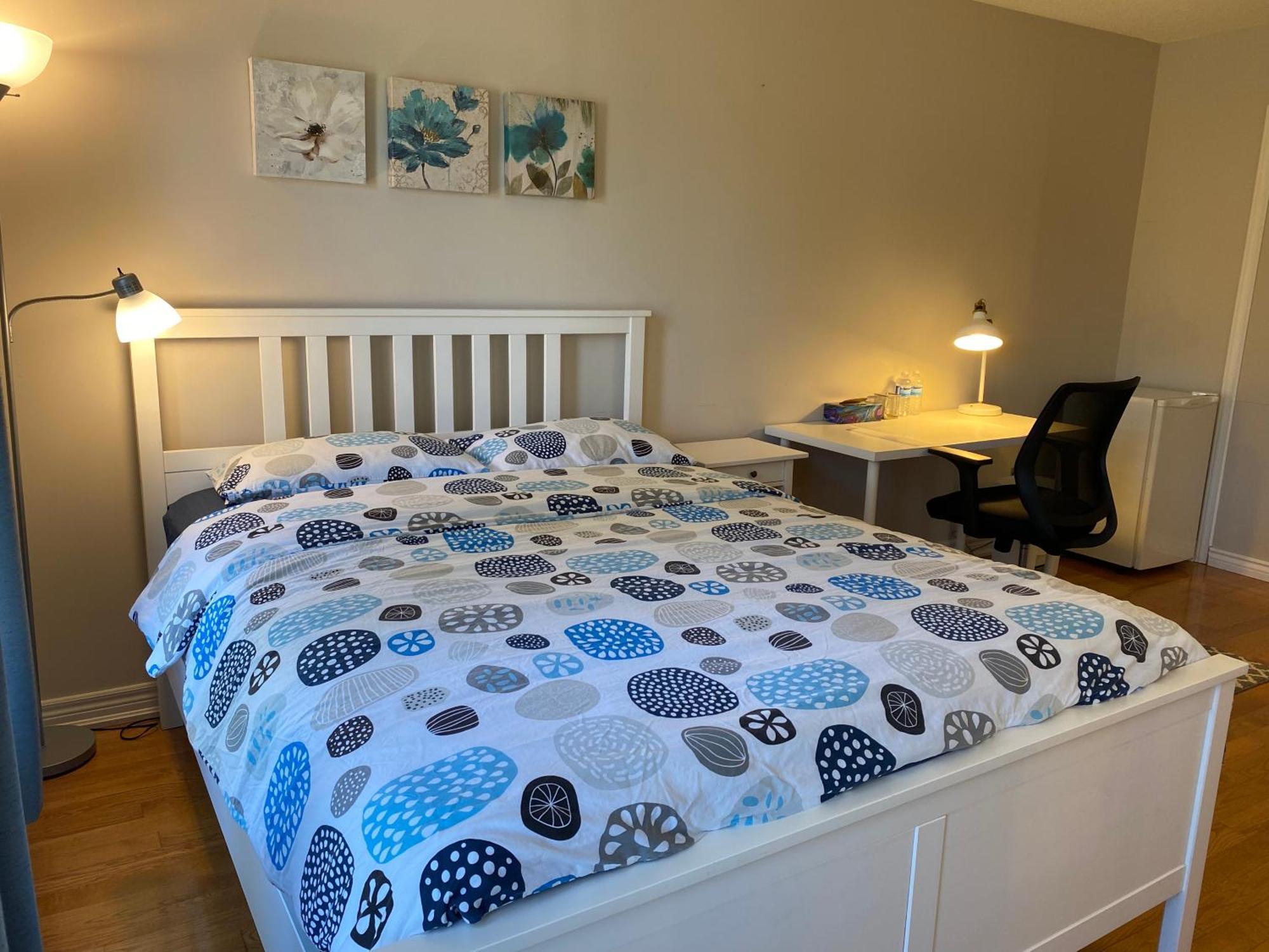 Comfort Rooms Near Toronto Airport Μισισάουγκα Δωμάτιο φωτογραφία