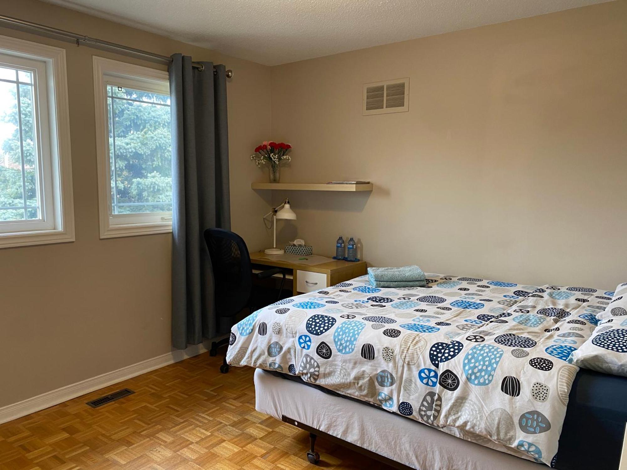 Comfort Rooms Near Toronto Airport Μισισάουγκα Δωμάτιο φωτογραφία